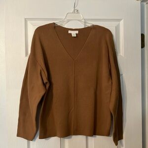 Women V Neck sweater from H &  M. EUC SIZE MED